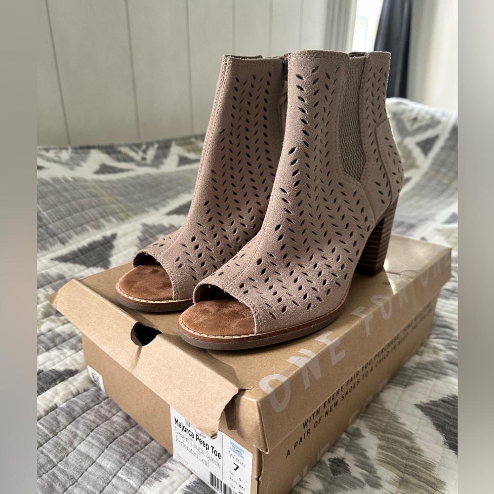 Toms Suede Peep-toe Booties